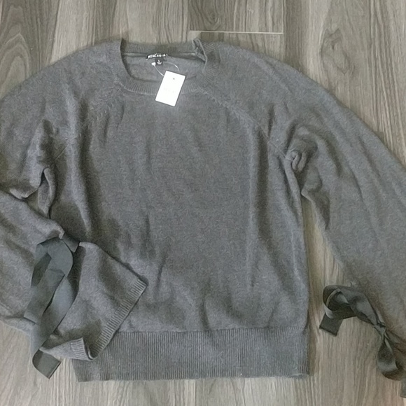 J. Crew Sweaters - NWT JCREW sweater size L